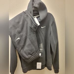 Nike Sweat Suit Size Large